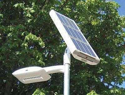 Уличные фонари на солнечных батареях