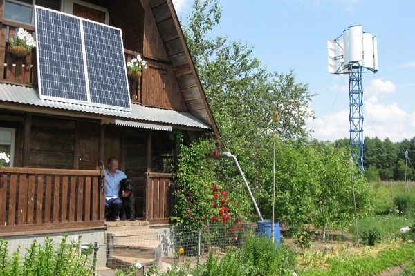 Установка солнечных панелей на скатах крыши
