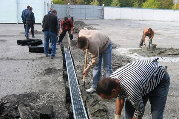 Этап 5: Сооружение опалубки и заливка бетона