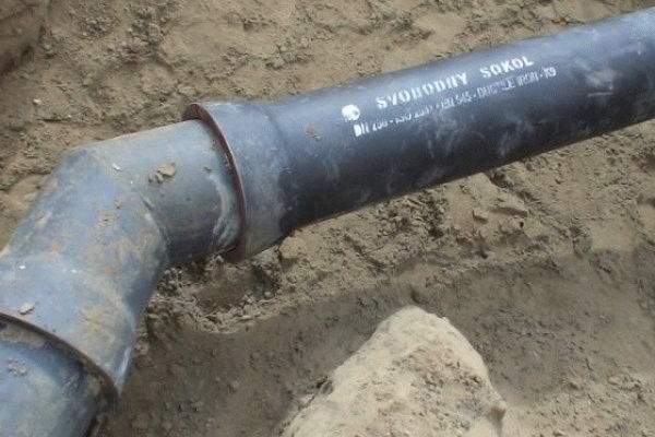 Сооружение канализации из труб ЧК