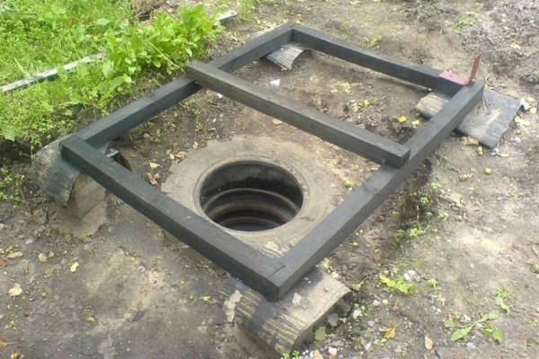 Установка накопительной емкости для дачной канализации