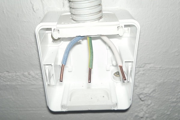 Подготока кабеля к подключению