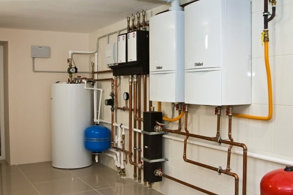 Система отопления частного дома с двумя агрегатами